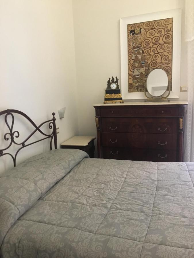 Bed and Breakfast Ciro A Maschio Angioino Neapol Zewnętrze zdjęcie